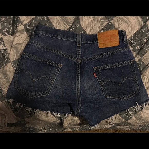 Levi shorts - Picture 2 of 4